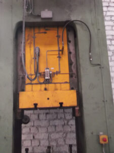 Spindelpresse Weingarten PA 225 - 800 ton (ID:S84944) - Dabrox.com