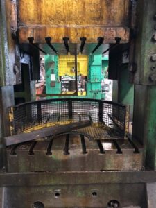Abgratpresse Erfurt PKZe 1250 - 1250 ton (ID:75674) - Dabrox.com