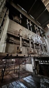 Blechumformung Presse TMP Voronezh K4039 - 800 ton (ID:76233) - Dabrox.com