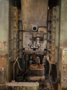 Schmiedepresse TMP Voronezh KB8544 - 2500 ton (ID:75679) - Dabrox.com