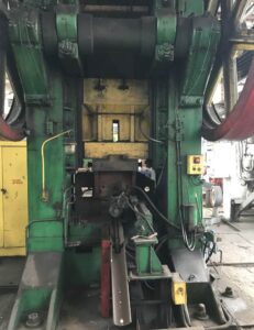 Kniehebelpresse Barnaul K849C - 2000 ton (ID:75681) - Dabrox.com