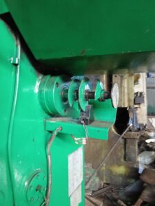 Kniehebelpresse Barnaul KB8336 - 400 ton (ID:76309) - Dabrox.com