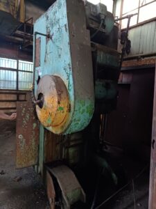 Kniehebelpresse Barnaul K8336 - 400 ton (ID:76310) - Dabrox.com