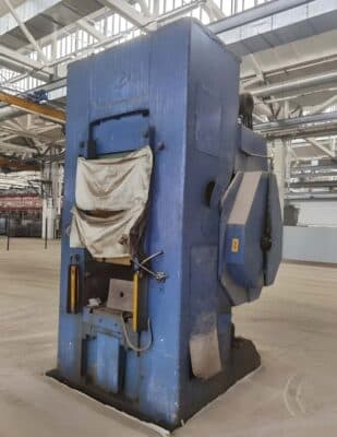 Kniehebelpresse Barnaul K8340 - 1000 ton (Foto 1)