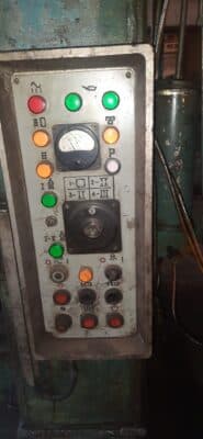 Abgratpresse TMP Voronezh K2538 - 630 ton (Foto 6)