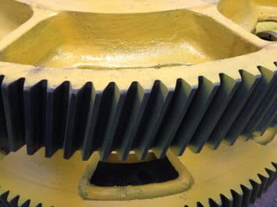 Abgratpresse Kuzlitmash KB9536 - 400 ton  (Foto 1)