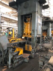 Abgratpresse TMP Voronezh K2540 - 1000 ton (ID:S80849) - Dabrox.com