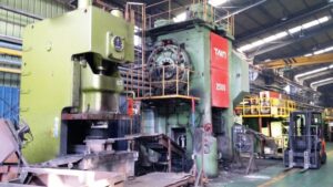 Schmiedepresse TMP Voronezh KB8544 - 2500 ton (ID:76038) - Dabrox.com