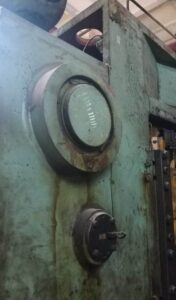 Kniehebelpresse Barnaul KB8336 - 400 ton (ID:75692) - Dabrox.com