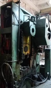Kniehebelpresse Barnaul - 400 ton