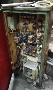 Kniehebelpresse Barnaul KB8336 - 400 ton (ID:75692) - Dabrox.com