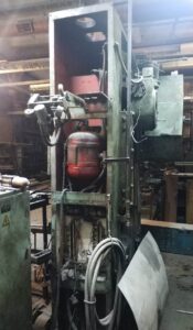 Kniehebelpresse Barnaul KB8336 - 400 ton (ID:75691) - Dabrox.com