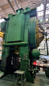 Schmiedepresse TMP Voronezh - 2500 ton