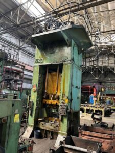 Abgratpresse TMP Voronezh - 630 ton