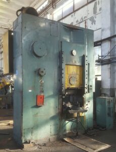 Kniehebelpresse Barnaul KB8340 - 1000 ton (ID:75136) - Dabrox.com