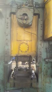 Kniehebelpresse Barnaul KB8340 - 1000 ton (ID:75136) - Dabrox.com