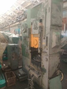 Kniehebelpresse Barnaul - 400 ton