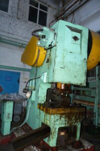 C-förmige Pressen K2130 - 100 ton (ID:75191) - Dabrox.com