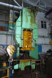C-förmige Pressen TMP Voronezh - 250 ton
