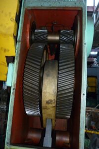 Kniehebelpresse Barnaul KB8336 - 400 ton (ID:75194) - Dabrox.com