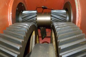 Kniehebelpresse Barnaul KB8336 - 400 ton (ID:75194) - Dabrox.com