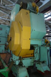 Kaltextrusion Presse Barnaul K0034 - 250 ton (ID:75188) - Dabrox.com