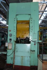 Kaltextrusion Presse Barnaul K0034 - 250 ton (ID:75188) - Dabrox.com