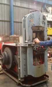 Kniehebelpresse Grabener - 360 ton