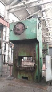 Abgratpresse Ravne Metalna KES 250 A - 250 ton (ID:75693) - Dabrox.com
