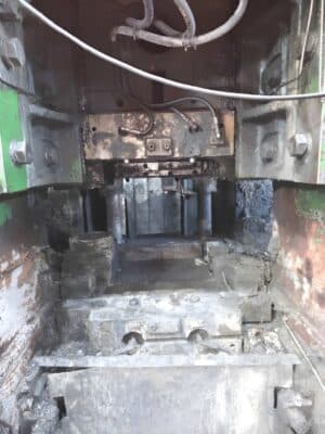 Warmschmiedepresse TMP Voronezh KB8043 - 2000 ton (Foto 7)