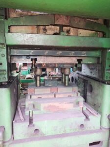 Kniehebelpresse TMP Voronezh K504.003.844 - 2500 ton (ID:75686) - Dabrox.com