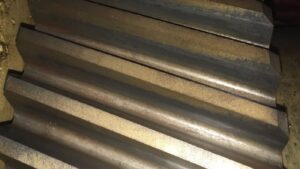 Kniehebelpresse Barnaul KB8340 - 1000 ton (ID:75598) - Dabrox.com