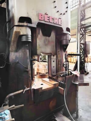 Hydraulischer Schmiedehammer Beche KGH 1.6 - 16 kJ (Foto 1)
