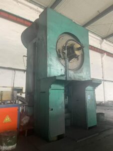 Schmiedepresse Smeral LZK 2500 - 2500 ton (ID:76311) - Dabrox.com