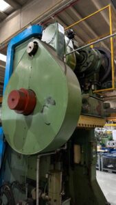 Kniehebelpresse Kieserling - 1600 ton