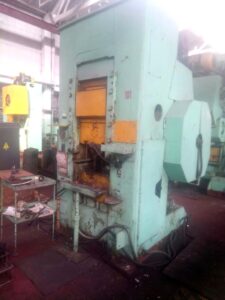 Kniehebelpresse Barnaul - 630 ton