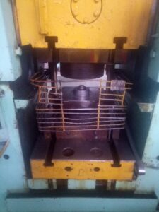 Kniehebelpresse Barnaul K8336 - 400 ton (ID:75147) - Dabrox.com