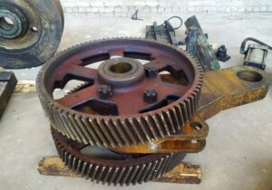 Kniehebelpresse Barnaul KB8340 - 1000 ton (ID:75150) - Dabrox.com