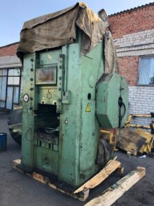 Kniehebelpresse Barnaul - 630 ton