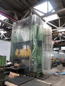 Blechumformung Presse Kalinin - 250 ton
