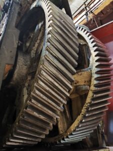 Kniehebelpresse Barnaul K8340 - 1000 ton (ID:76325) - Dabrox.com