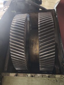 Kniehebelpresse Barnaul K8340 - 1000 ton (ID:76325) - Dabrox.com