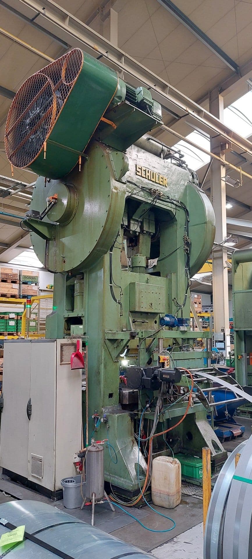 Stanzpresse Schuler P2E2S 315/1.25 - 315 ton