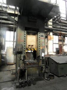 Abgratpresse TMP Voronezh KB9534 - 250 ton (ID:75213) - Dabrox.com