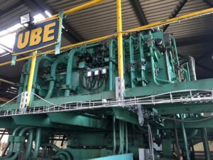 Extrusionspressen UBE 800 MT - 800 ton (ID:75467) - Dabrox.com
