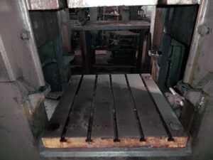 Abgratpresse TMP Voronezh KB9534 - 250 ton (ID:75216) - Dabrox.com