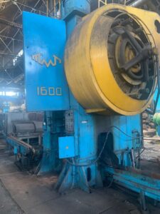 Schmiedepresse TMP Voronezh - 1600 ton