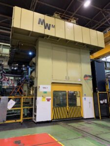 Blechumformung Presse Muller Weingarten - 2000 ton