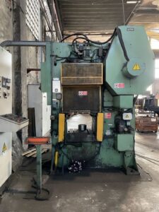 Kniehebelpresse Barnaul KB8336 - 400 ton (ID:76151) - Dabrox.com