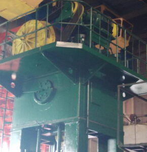 Abgratpresse TMP Voronezh K2538 - 630 ton (ID:76155) - Dabrox.com